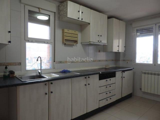 Casa en venta en Mondéjar. Casa en Venta en Mondéjar, Guadalajara. Casas.