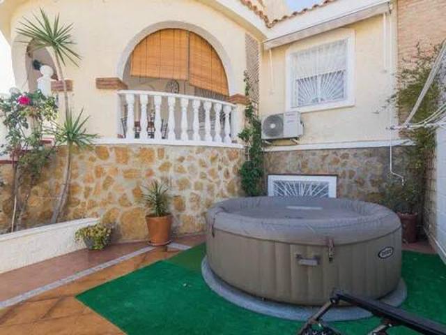 Casa en Venta en Monforte del Cid