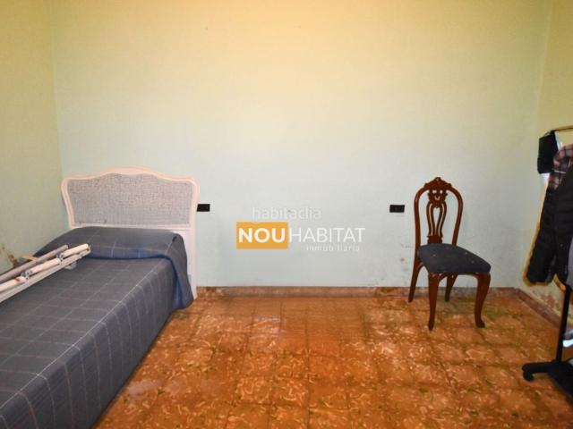 Casa en venta en Monserrat. AUTÉNTICA CASA DE PUEBLO CON TECHOS ALTOS, AMPLIOS ESPACIOS Y UN GRAN POTENCIAL !. Casas.