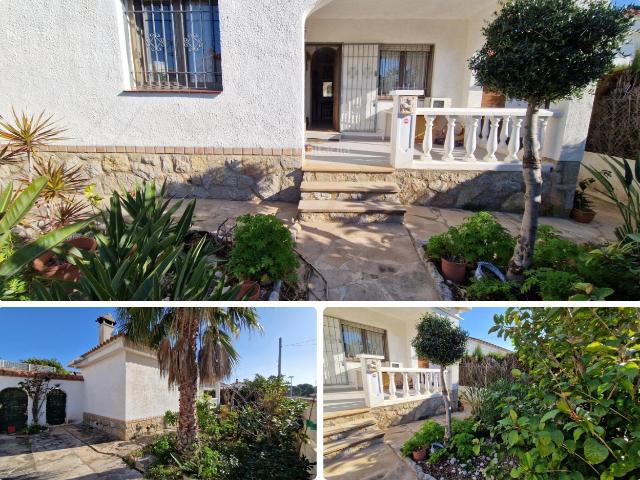 Casa en venta en Mont roig del Camp, Platja de Mont roig Costa Dorada. Casas Mont roig del.