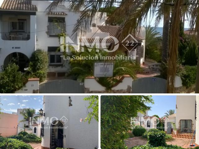 Casa en venta en Mont roig del Camp, Platja de Mont roig Costa Dorada. EDIFICIO PLURIFAMILIAL DE TRES VIVIENDAS EN MONT ROIG BAHIA CERCA DEL MAR. Casas Mont roig del.