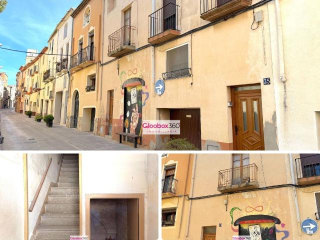 Casa en venta en Montbrió del Camp. Casa céntrica con gran potencial para reformar en Montbrió del Camp Baix Camp Tarragona. Casas Montbrió del.