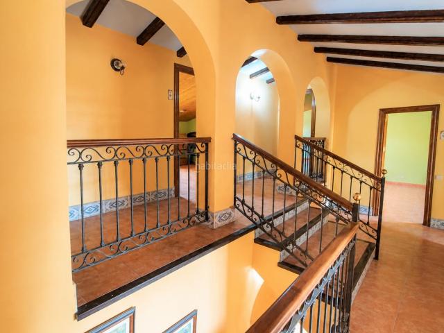 Casa en venta en Montcada i Reixac, Mas Rampinyo Montcada Nova Carrerada. Espectacular propiedad con gran potencial a 20 minutos de Barcelona. Casas Montcada i.
