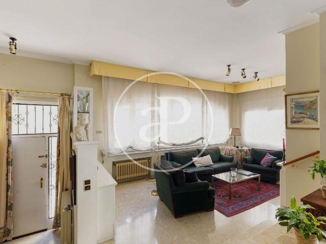 Casa en venta en Montcada i Reixac, Montcada Centre La Ribera. Casa en venta en el centro de Montcada i Reixac. Casas Montcada i.