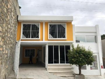 CASA EN VENTA EN MONTE REAL