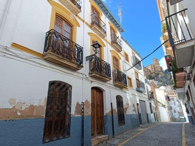 Casa en venta en Montefrío Granada