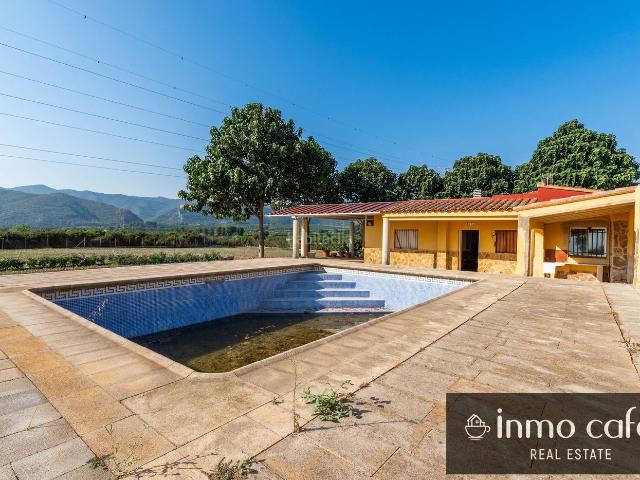 Casa en venta en Montesa. Casas.