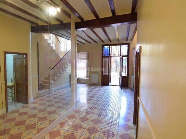 Casa en venta en Montesa. Excelente Casa de Pueblo con Gran Patio con inmejorable ubicación. Casas.