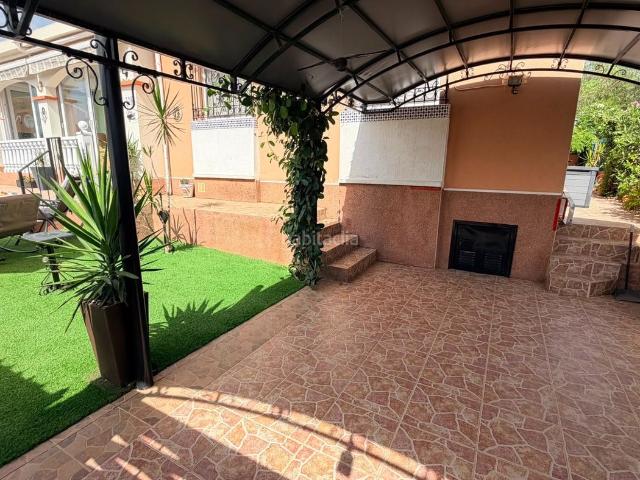 Casa en venta en Montesinos Los. Descubra una magnífica villa independiente en Los Montesinos, un enclave privilegiado de la Costa Blanca donde la tranquilidad, el. Casas Montesinos.
