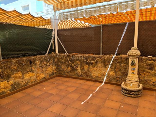 Casa en venta en Montequinto, Olivar de Quintos. Chalet Pareado en Montequinto ¡Listo para Vivir!. Casas.