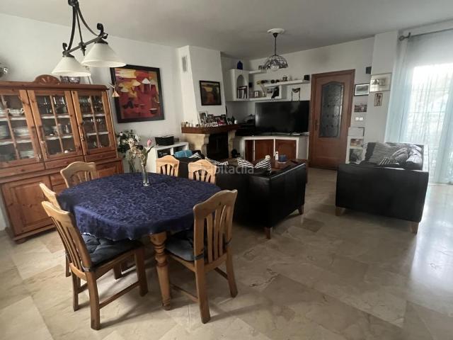 Casa en venta en Montequinto, Avenida de Europa. Casas.