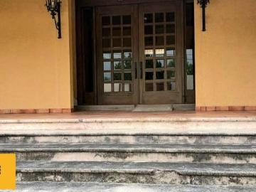 CASA EN VENTA EN MONTERREY COL. VILLA LAS FLORES