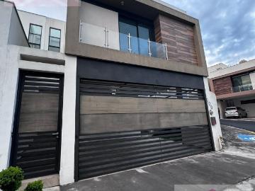 Casa En Venta En Monterrey, Monterrey