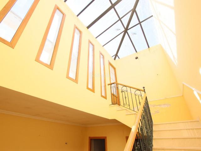 Casa en venta en Montijo. PRECIOSA CASA A POCOS METROS DEL CENTRO.MONTIJO. Casas.