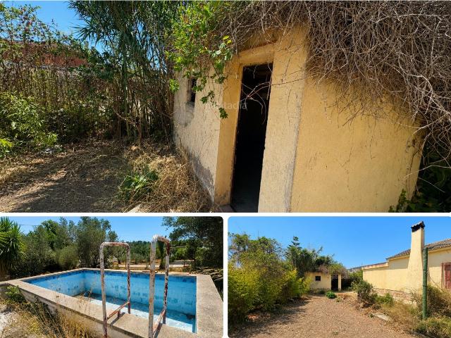 Casa en venta en Montmell El. Casa con piscina en El Mirador del Penedès Gran parcela de 1.247 m². Casas Montmell.