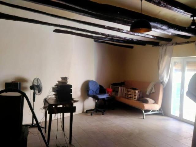 Casa en venta en Montón, Villafeliche