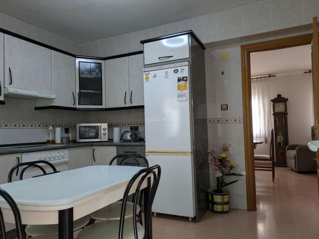 Casa en venta en Monzón. Casas.