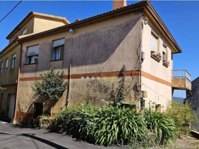 Casa en Venta en Mos
