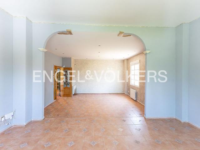 Casa en venta en Móstoles, Parque Coimbra. Magnífica vivienda unifamiliar en Parque Coímbra. Casas.