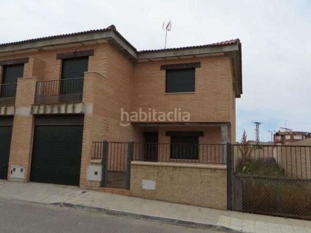 Casa en venta en Mora. Venta de Casa en la provincia de Toledo. Casas.
