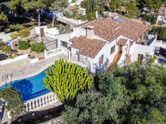 Casa en venta en Moraira, Pinar de Advocat Cometa. Casas.