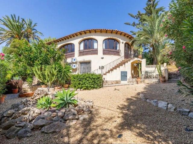 Casa en venta en Moraira, El Portet Pla del Mar. Casas.