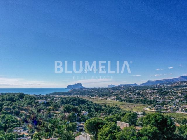 Casa en venta en Moraira, Paichi. Villa de estilo ibizenco con vistas al mar en venta en Moraira. Casas.