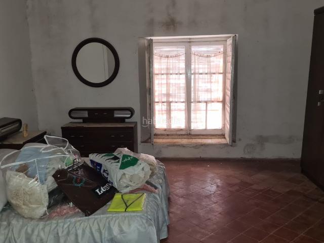 Casa en venta en Moraleja del Vino. Casa solariega con bodega tradicional,patio y garaje en moraleja del vino. Casas Moraleja del.