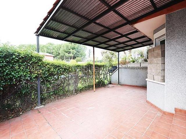 Casa en venta en Moralzarzal, Centro. ESTUPENDO CHALET PAREADO. Casas.