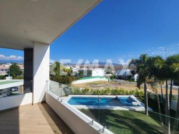 Casa en Venta en Morelos, Fraccionamiento Lomas de Cocoyoc