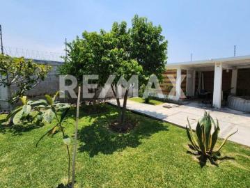Casa en Venta en Morelos, Fraccionamiento Paraíso Tlahuica