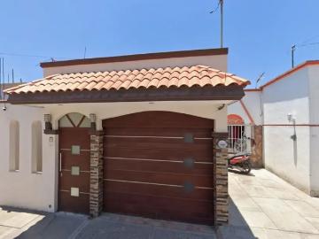 CASA EN VENTA EN MORELOS, TEPIC, NAYARIT