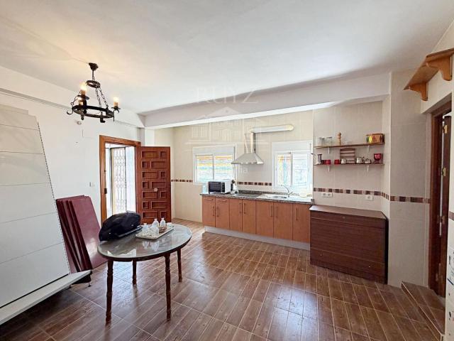 Casa en venta en Motril, Motril ciudad. Crea el hogar que siempre soñaste. Casas.