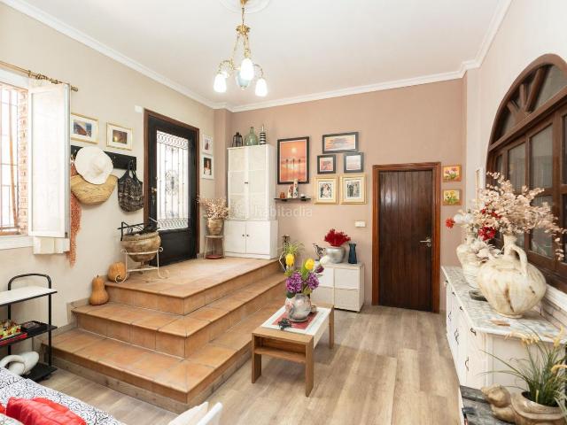 Casa en venta en Motril, Motril ciudad. Exclusiva vivienda de grandes dimensiones en Huerto Capitán. Casas.