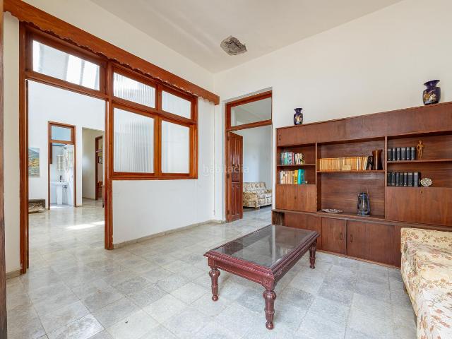 Casa en venta en Moya. Casas.