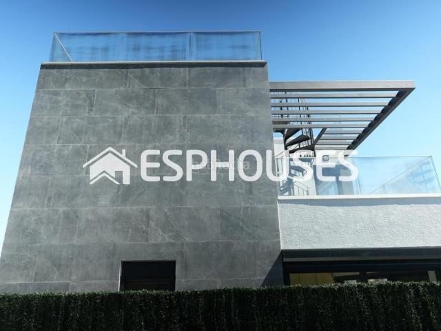 Casa en venta en Nucia la, Barranco Hondo. Villa Exclusiva Smart Home en La Nucía. Casas Nucia.