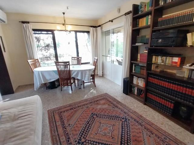 Casa en venta en Nucia la, Coloma. El chaletnbspse distribuye en una sola planta. Al entrar en el hall de entrada, se encuentra un gran salón abierto con una acogedo. Casas Nucia.