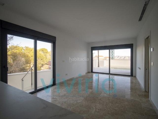 Casa en venta en Nucia la, Coloma. Villa en venta en la calle Brasil, La Nucia. Casas Nucia.