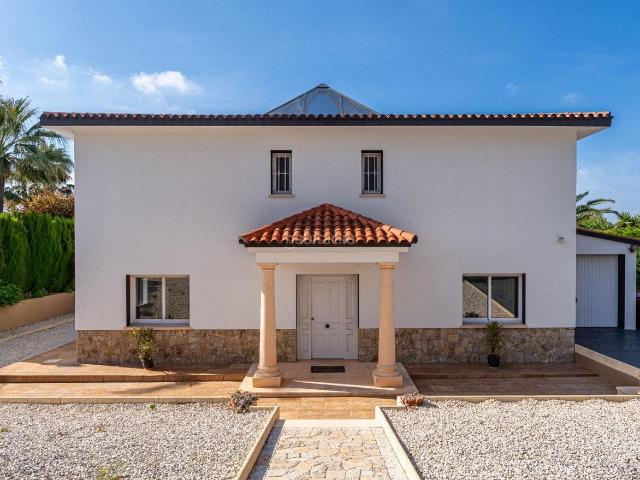 Casa en venta en Nucia la, Varadero. Casas Nucia.