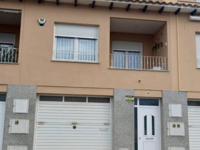 Casa en venta en Nucli Urbà