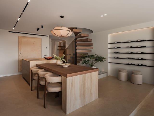 Casa en venta en Nueva Andalucia, Málaga Costa del Sol