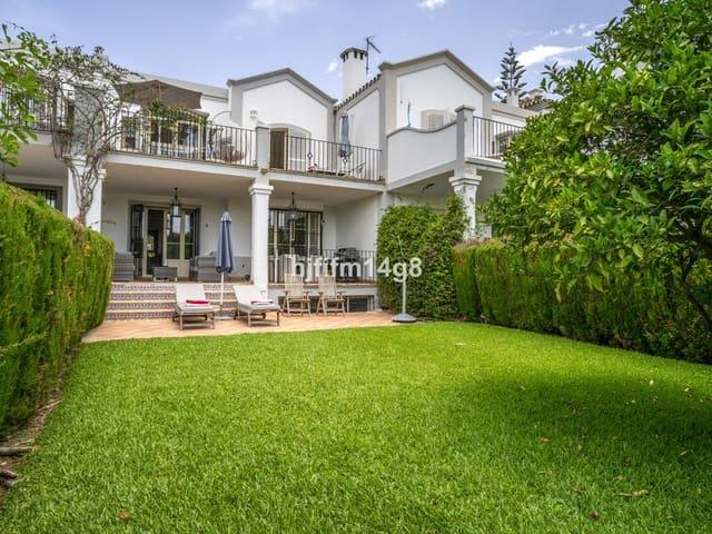 Casa en venta en Nueva Andalucia, Málaga Costa del Sol
