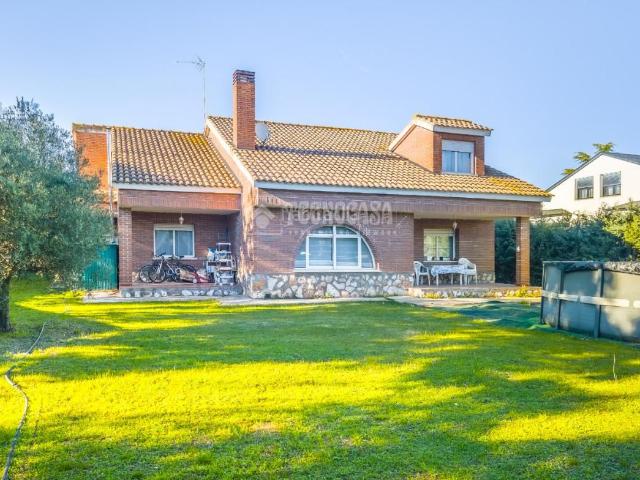 Casa en venta en Nuevo Baztán, Eurovillas. Casa en venta en Nuevo baztán. Casas Nuevo.