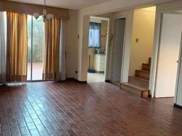 Casa en Venta en Nunoa 3 dormitorios 3 banos de 130 m
