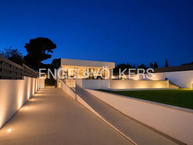 Casa en venta en Náquera, La Loma Las Lomas. Moderna Villa premium en la Sierra Calderona. Casas.