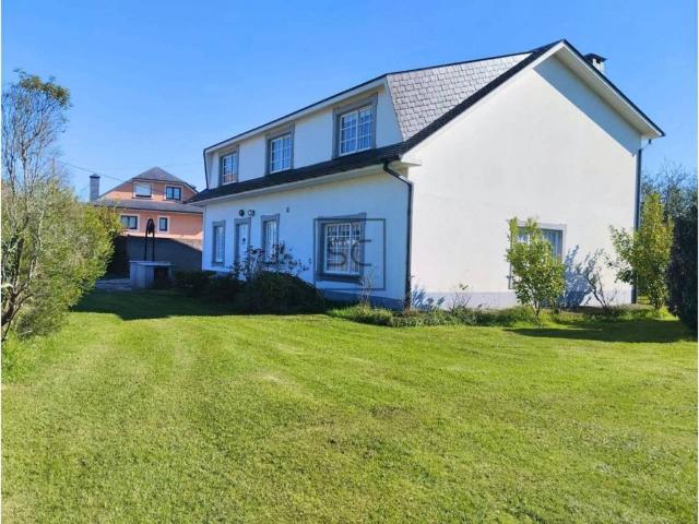 Casa en Venta en Narón