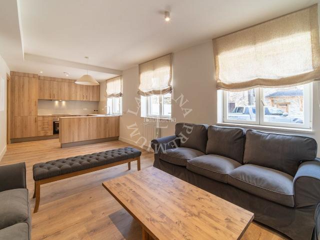 Casa en venta en Naut Aran, Bagergue. CASA UNIFAMILIAR REFORMADA CON 4 DORMITORIOS EN EL CENTRO DE BAGERGUE. Casas Naut.