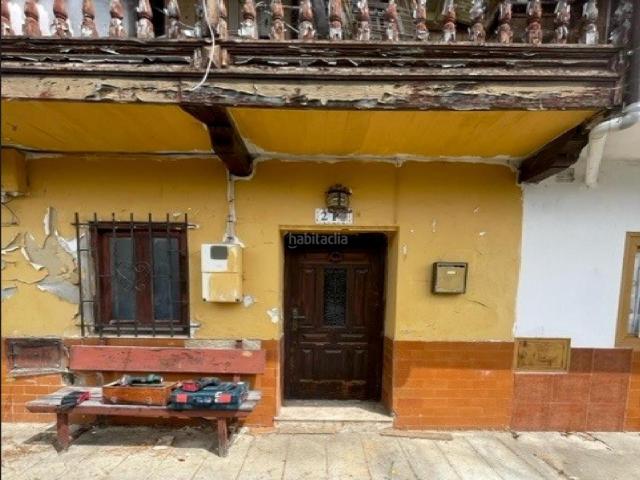 Casa en venta en Nava. SIN PROMOCIÓN. Casas.