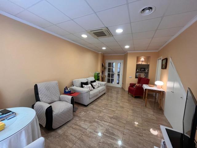 Casa en venta en Navarrés. CASA COMPLETAMENTE REFORMADA EN EL CORAZON DE NAVARRES, LISTA PARA ENTRAR A VIVIR!. Casas.
