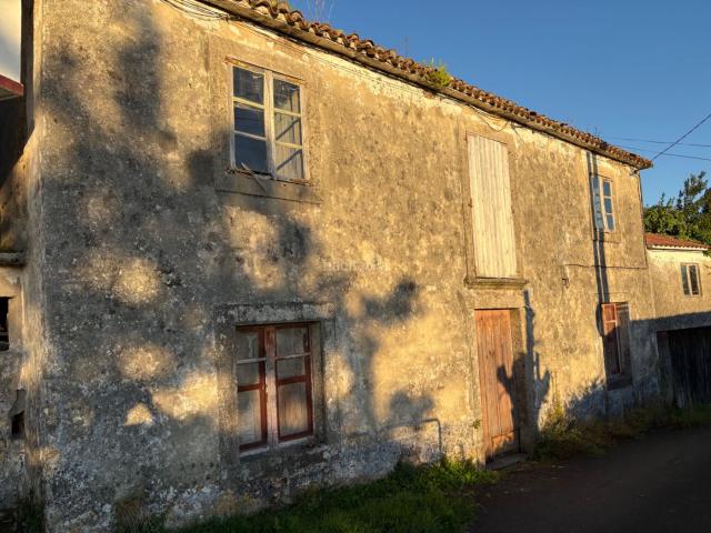 Casa en venta en Neda. Casas.